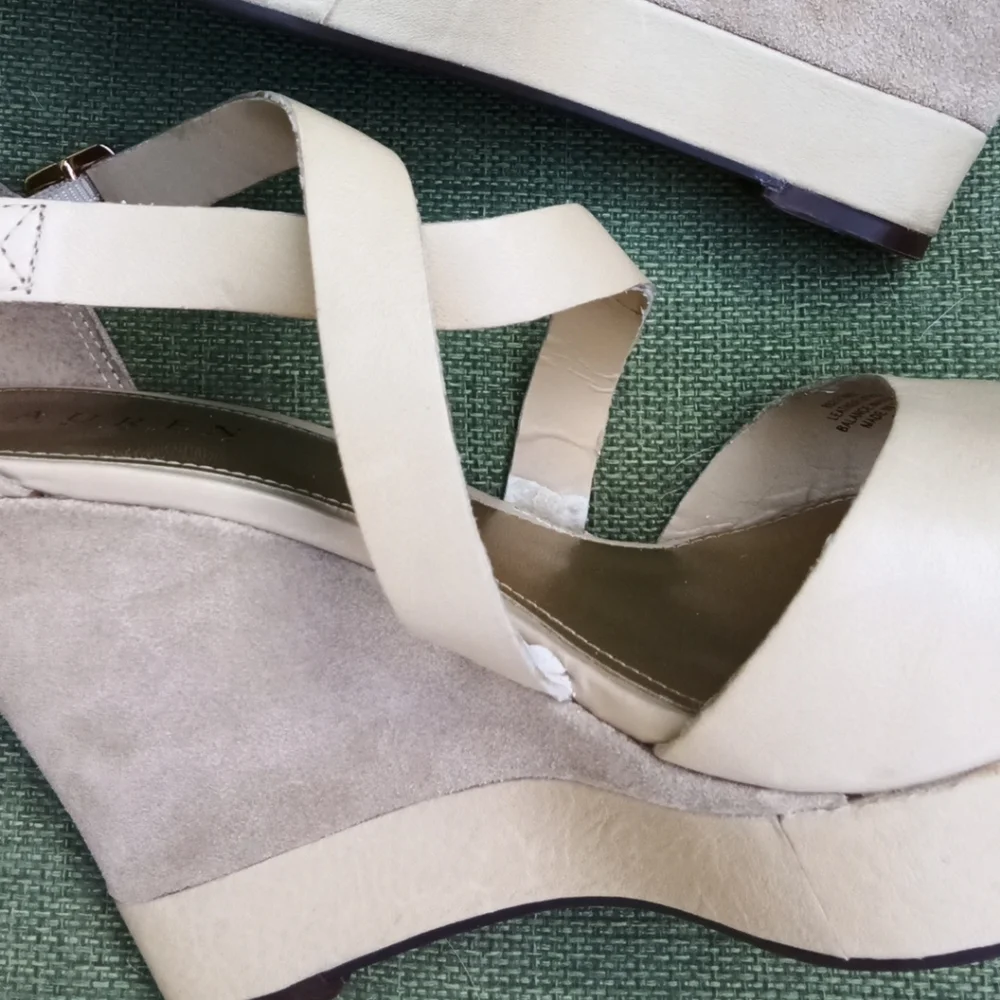 Lauren Ralph Lauren Leather Strappy Wedge Sandal Size 8.5.